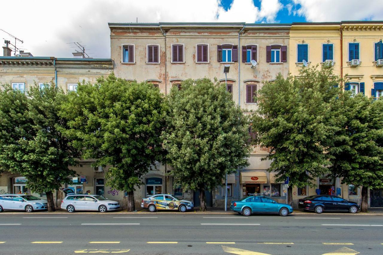 Apartments Carpathia Rijeka Buitenkant foto