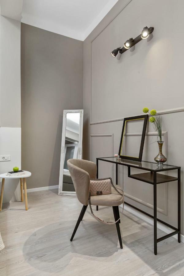 Apartments Carpathia Rijeka Buitenkant foto