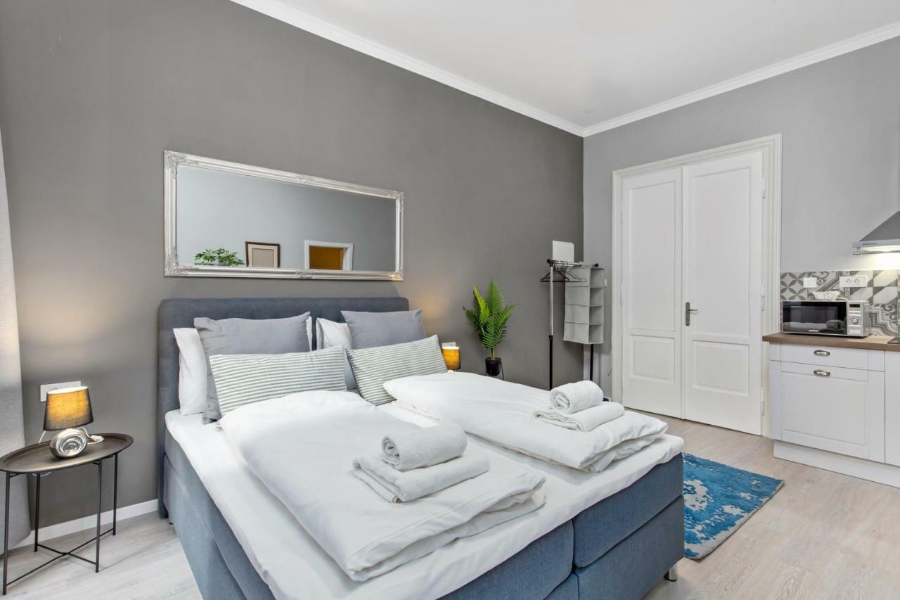 Apartments Carpathia Rijeka Buitenkant foto