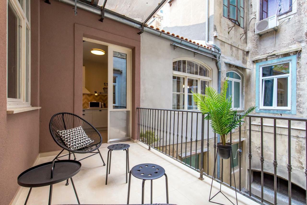 Apartments Carpathia Rijeka Buitenkant foto